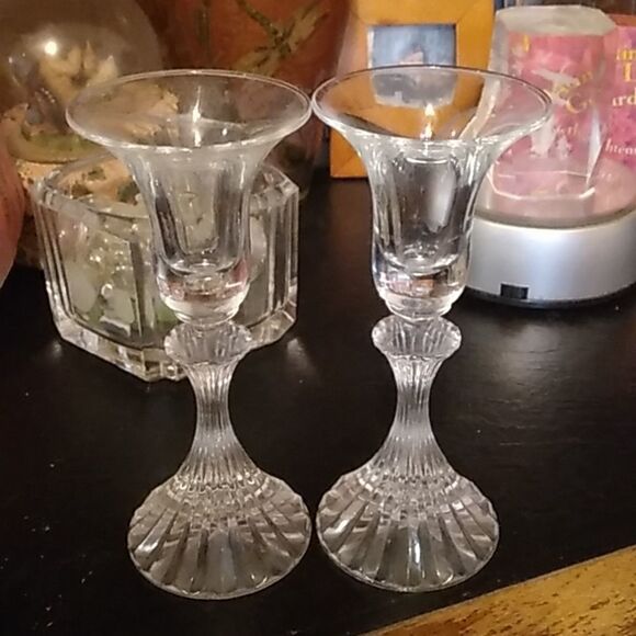 MIKASA PAIR OF CRYSTAL CANDLESTICKS - Picture 1 of 2